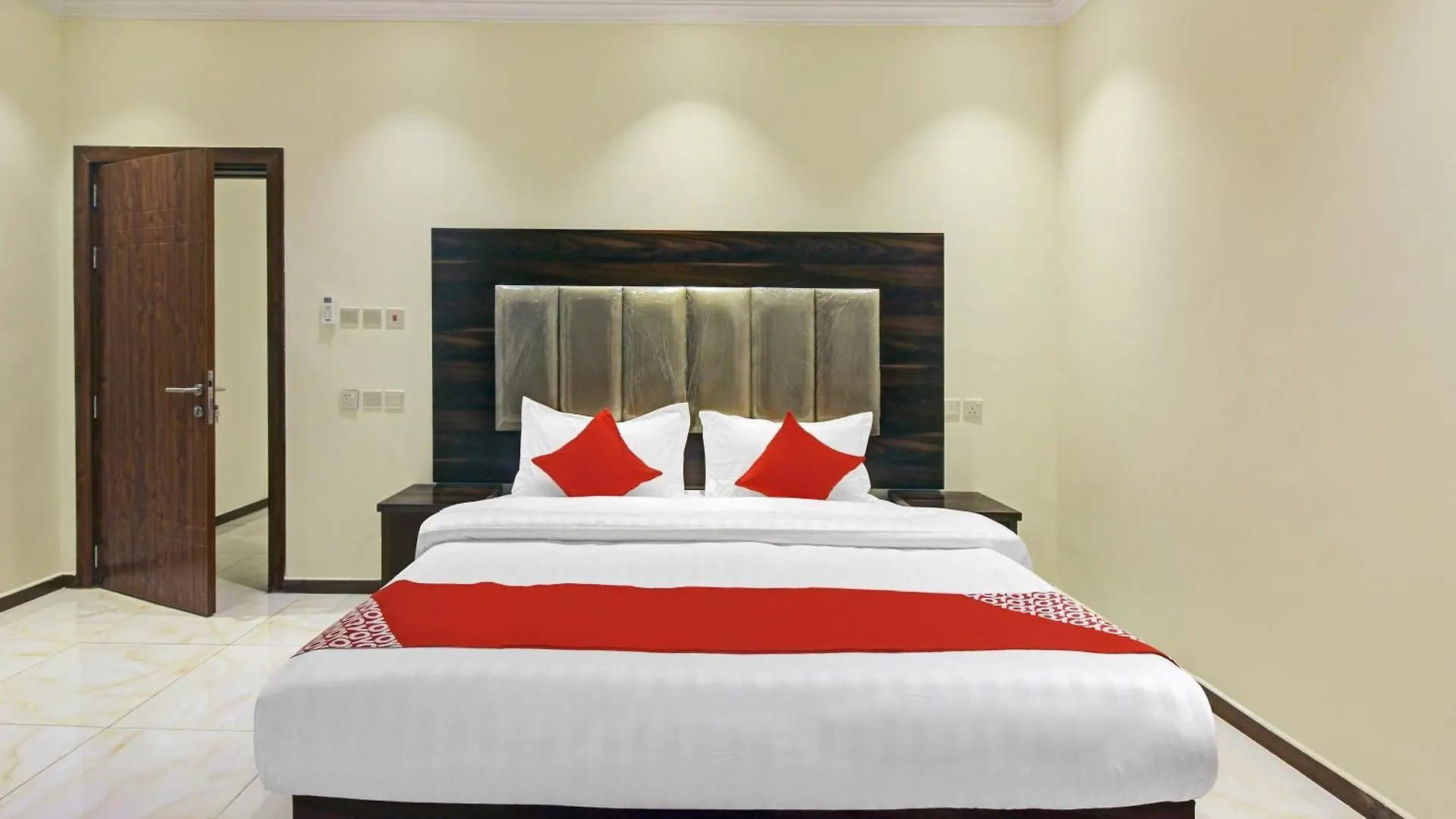 Oyo 586 Al Tamayoz Al Raqi Hira Jeddah Hotel