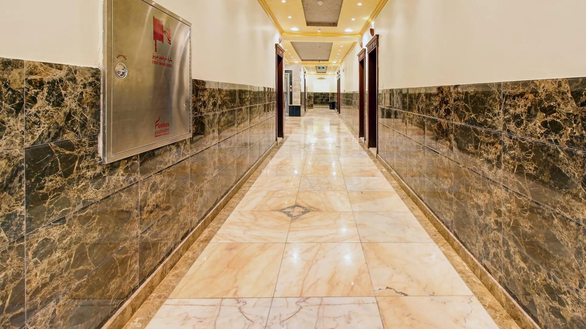 ** Hotel Oyo 586 Al Tamayoz Al Raqi Hira Jeddah Saudi Arabia