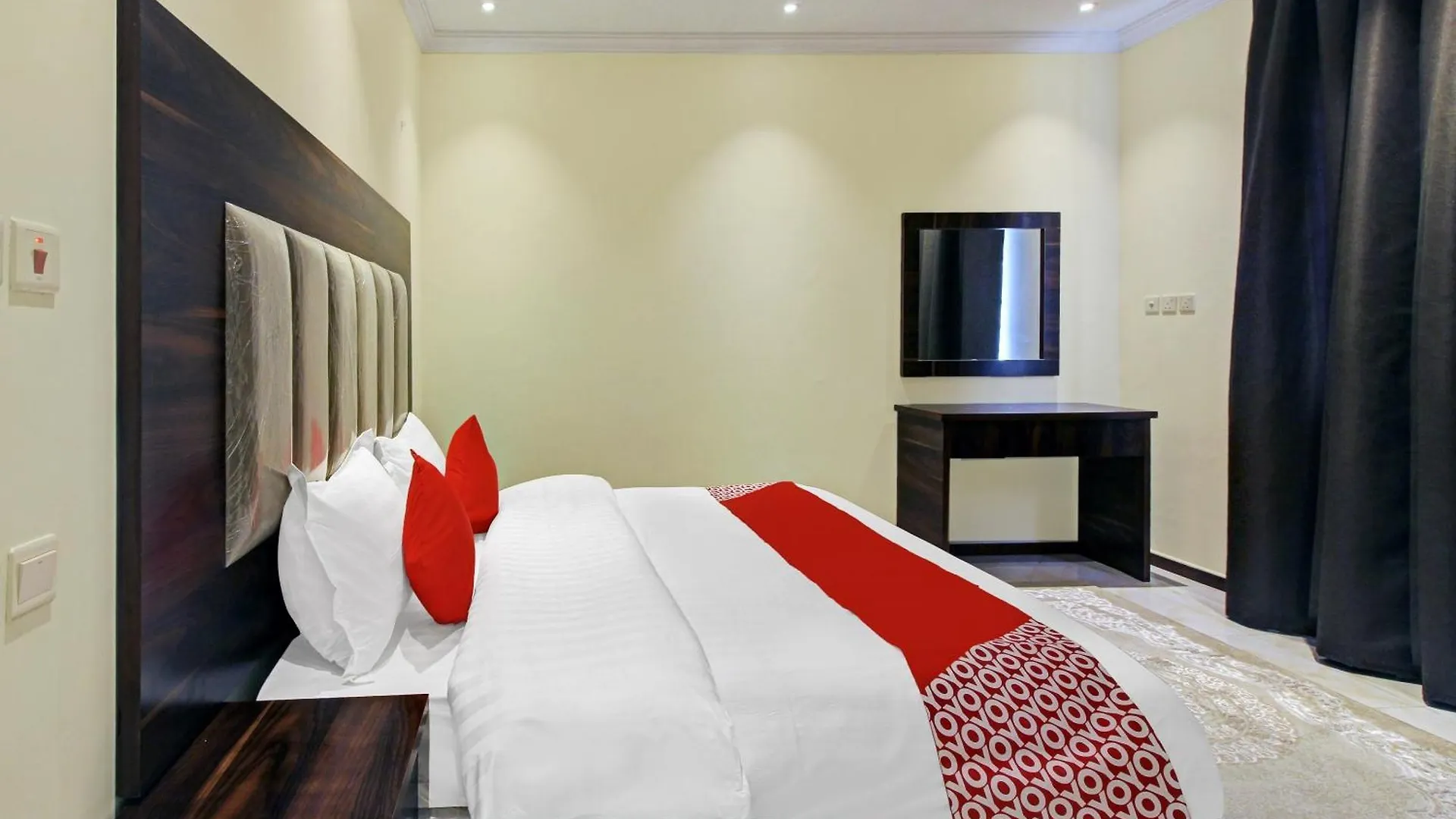 ** Hotel Oyo 586 Al Tamayoz Al Raqi Hira Jeddah Saudi Arabia